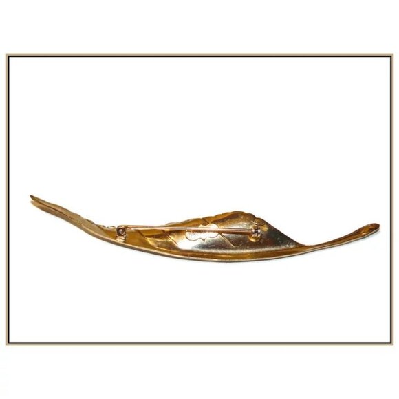 Giovanni Gold Plated Leaf Brooch - Picture 2 of 3